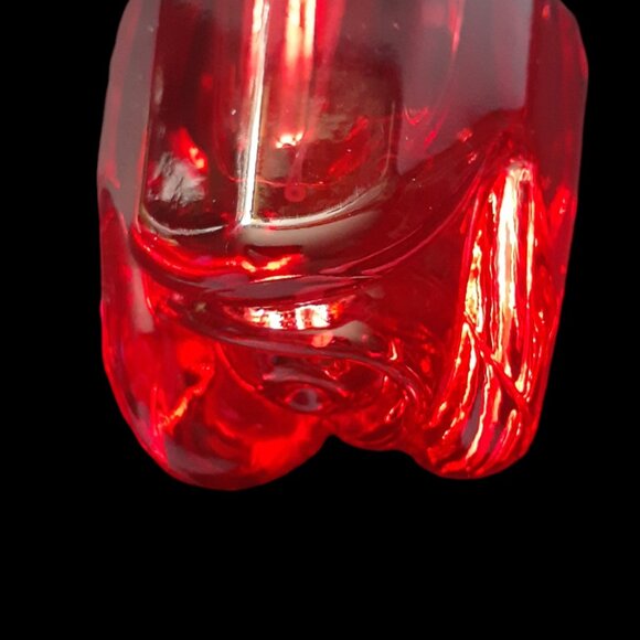 NEW!! Holiday Roaming - Red Rose Water Perfume in Beautiful Rose Bottle - 50 ML - Picture 5 of 7